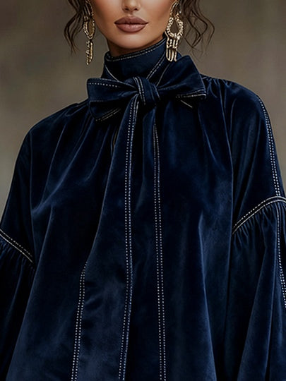 Águeda – Vestido azul noche con lazo